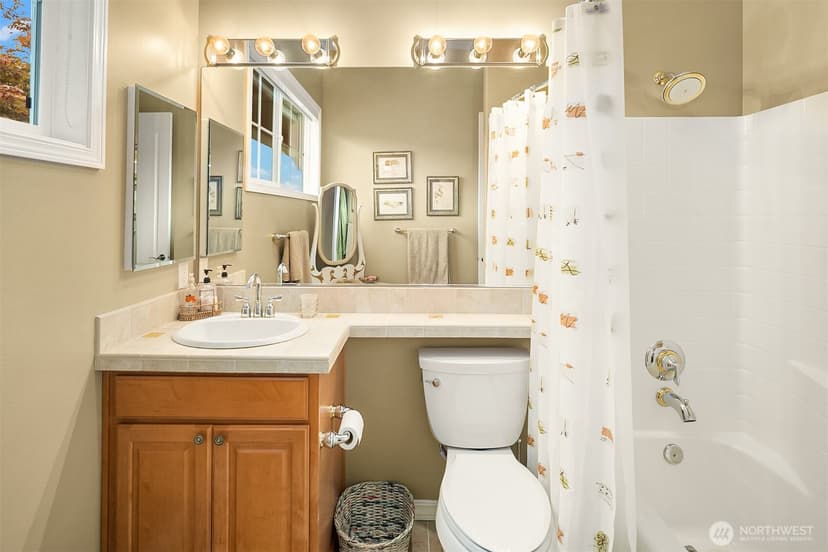 Property photo for 22914 NE 126th Street, Redmond photo 17