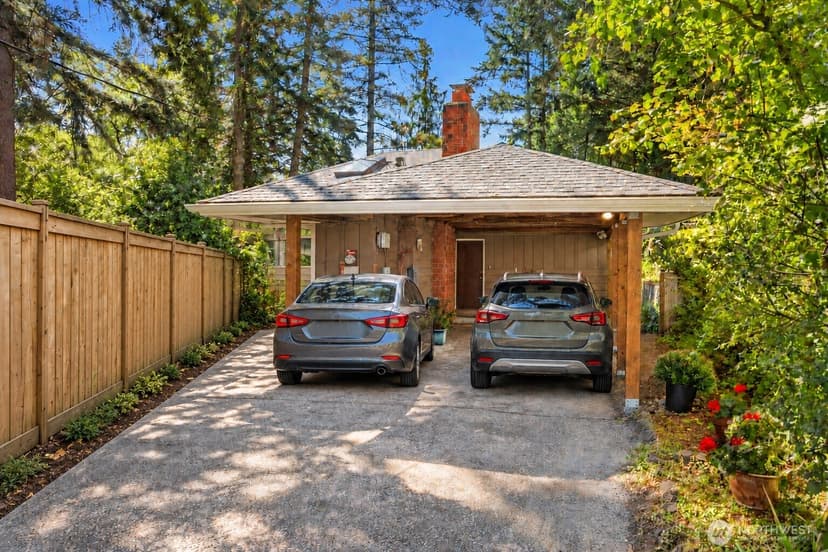 Property photo for 16623 Fremont (Quiet End of Street) Avenue N, Shoreline photo 30