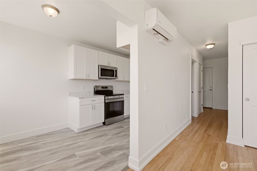 Property photo for 5435 S M Street #201, Tacoma photo 8