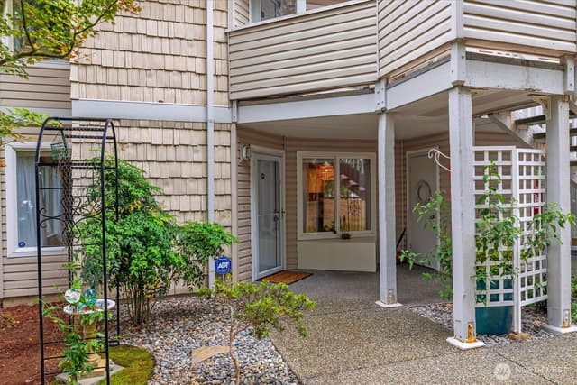 Property photo for 9210 Market Place #B104, Lake Stevens photo 4