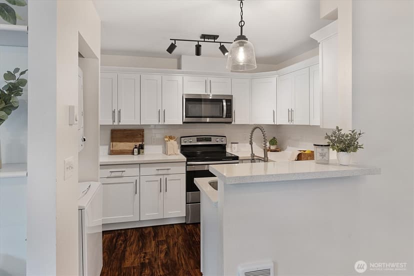 Property photo for 9210 Market Place #B104, Lake Stevens photo 12