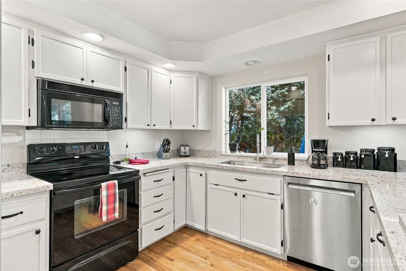 Property photo for 20819 118th Street E, Bonney Lake photo 8