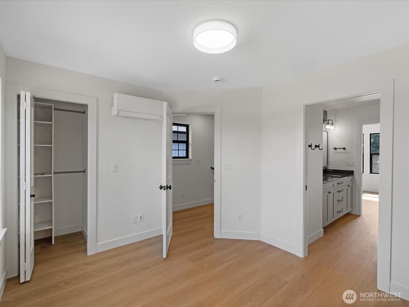 Property photo for 2815 25th Street #C, Everett photo 17