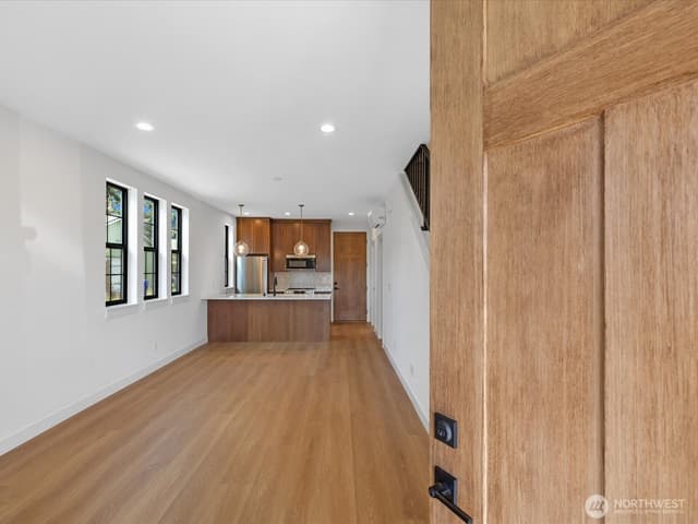 Property photo for 2815 25th Street #C, Everett photo 4