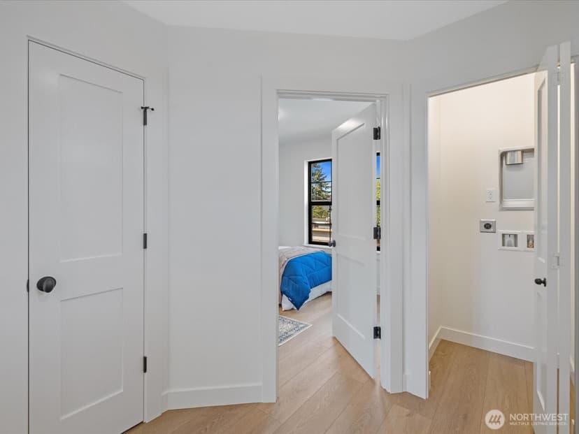 Property photo for 2817 25th Street #B, Everett photo 16