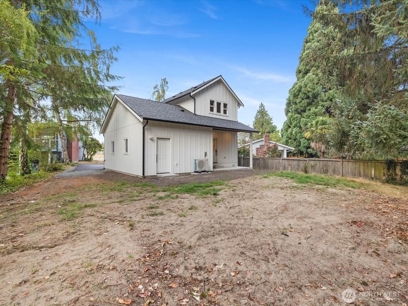 Property photo for 817 Olympic Boulevard #B, Everett photo 34
