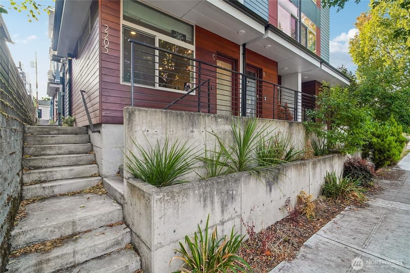 Property photo for 2207 15th Avenue S #B, Seattle photo 26