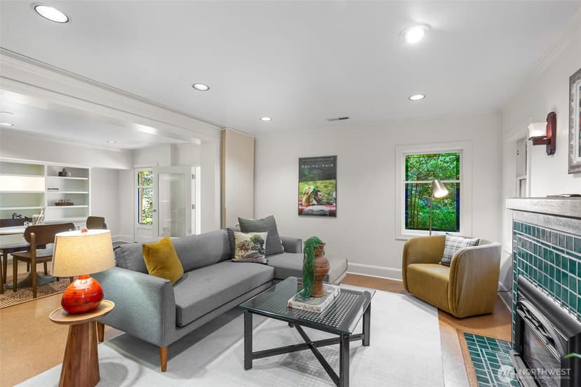 Property photo for 2306 Lake Park Drive S, Seattle photo 35