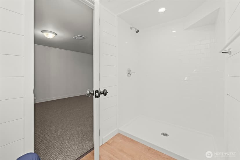 Property photo for 7412 S 8th Street, Tacoma photo 27