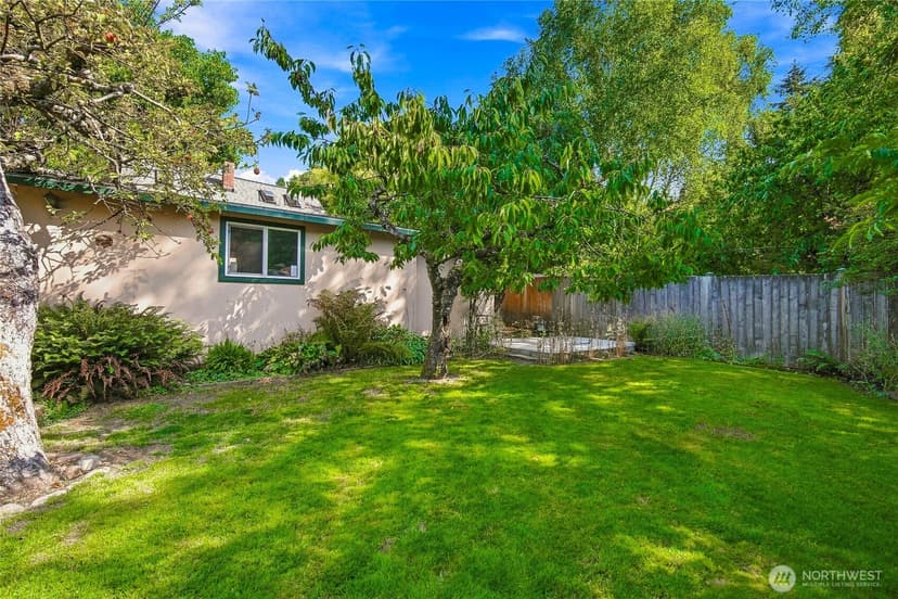 Property photo for 4808 Glenwood Avenue, Everett photo 10