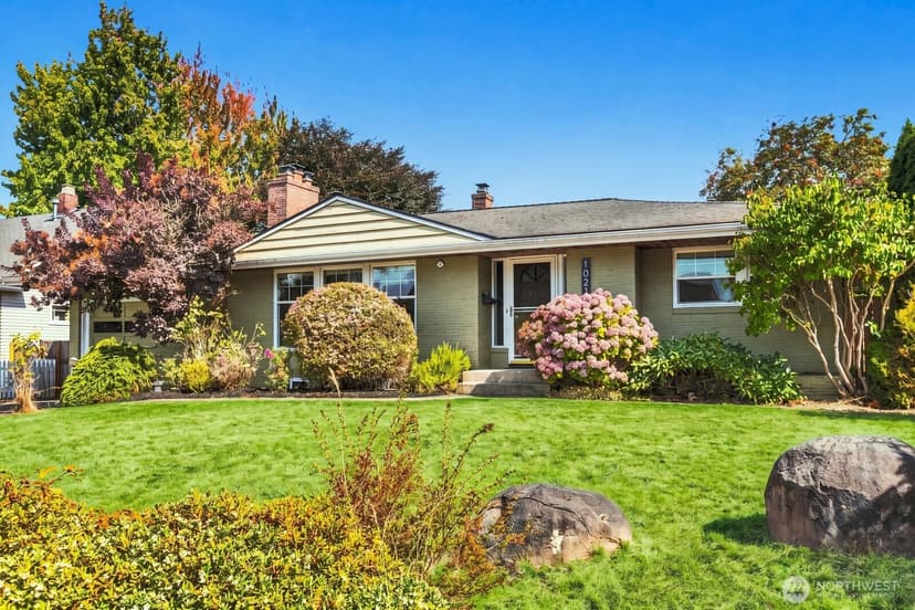 Property photo for 1021 Lombard Avenue, Everett