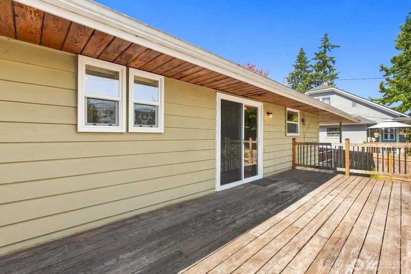 Property photo for 1021 Lombard Avenue, Everett photo 36