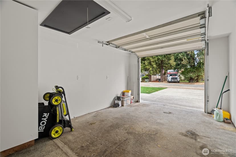 Property photo for 1304 S 115th Street, Tacoma photo 15