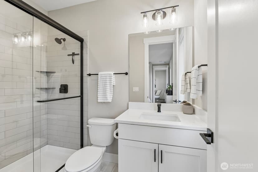 Property photo for 7504 S 129th Place, Seattle photo 9