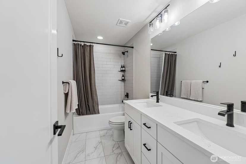 Property photo for 7504 S 129th Place, Seattle photo 35