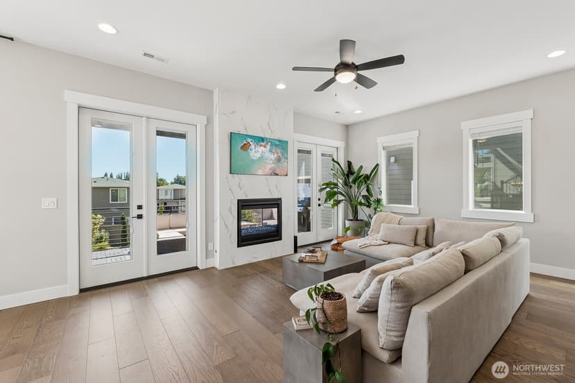 Property photo for 7504 S 129th Place, Seattle photo 18