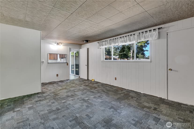 Property photo for 29605 40th Place S, Auburn photo 13