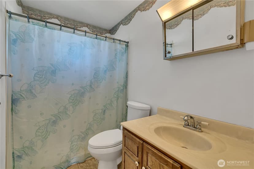 Property photo for 29605 40th Place S, Auburn photo 17
