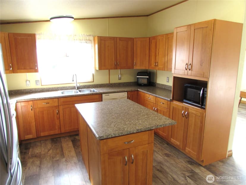 Property photo for 3715 152nd Street NE #2, Marysville photo 11