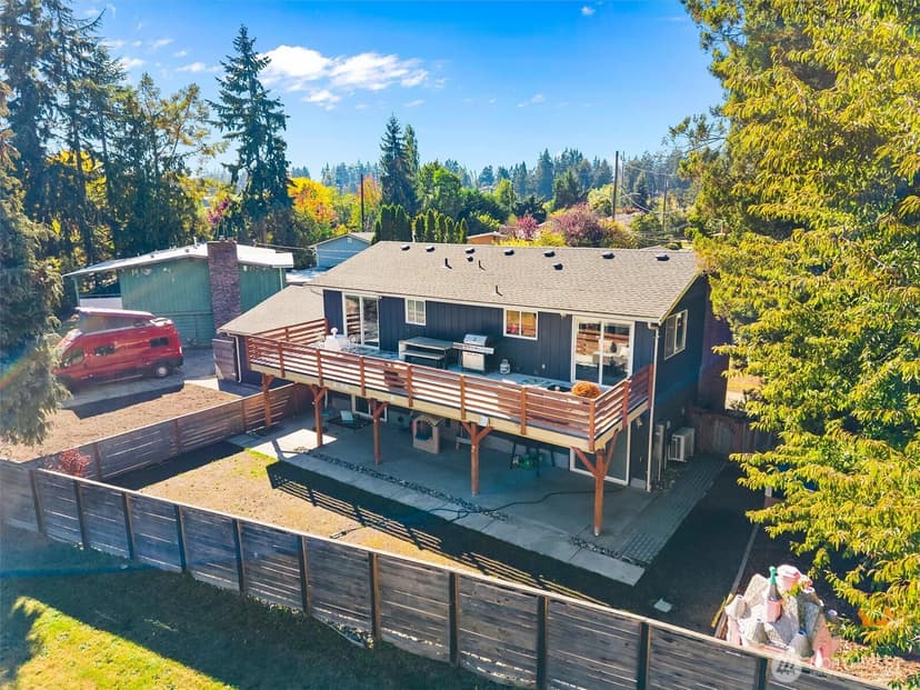 Property photo for 2163 N 176th, Shoreline photo 31