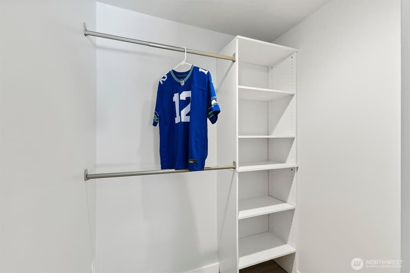 Property photo for 2163 N 176th, Shoreline photo 15