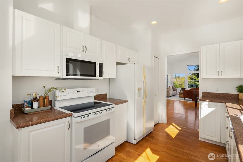 Property photo for 5299 164th Avenue SE #6-2, Bellevue photo 15