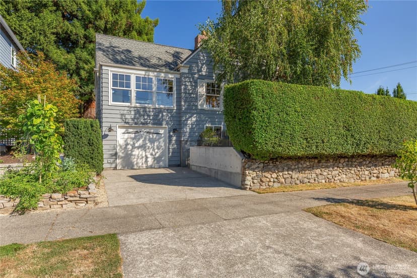 Property photo for 7702 Sunnyside Avenue N, Seattle photo 37