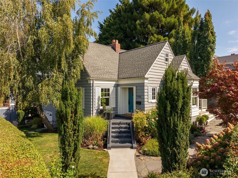 Property photo for 7702 Sunnyside Avenue N, Seattle photo 34