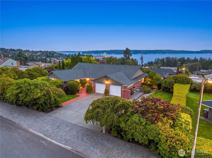 Property photo for 954 S Locust Lane, Tacoma