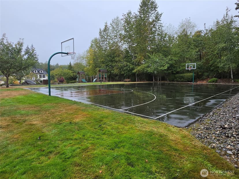 Property photo for 12620 3rd Avenue NE, Marysville photo 40