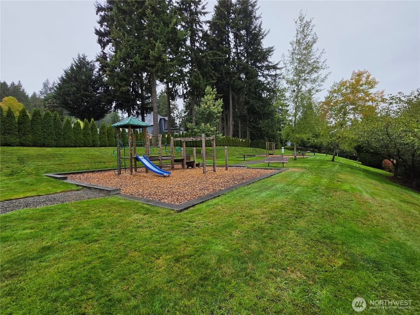 Property photo for 12620 3rd Avenue NE, Marysville photo 37