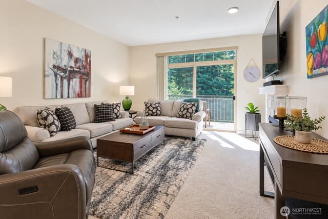 Property photo for 15700 116th Avenue NE #209, Bothell photo 2