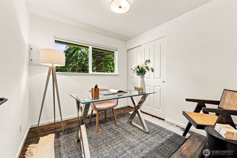 Property photo for 1821 155th Avenue SE, Bellevue photo 17