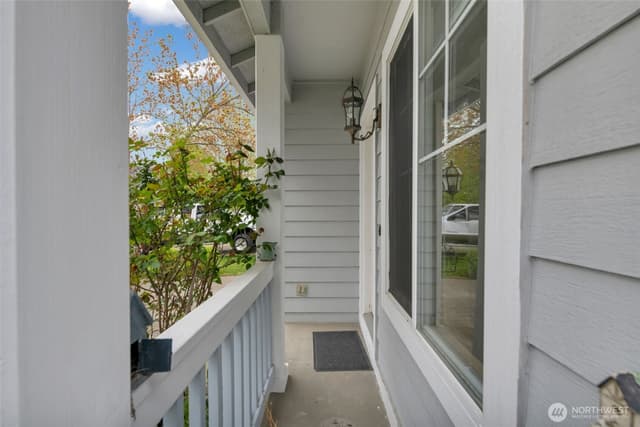 Property photo for 14923 44th Drive NE, Marysville photo 2