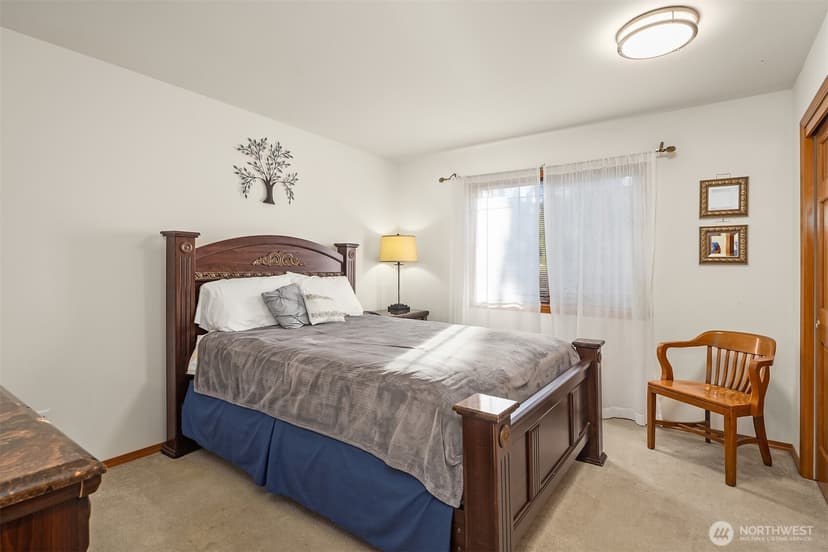 Property photo for 16115 NW 4th Avenue, Arlington photo 21