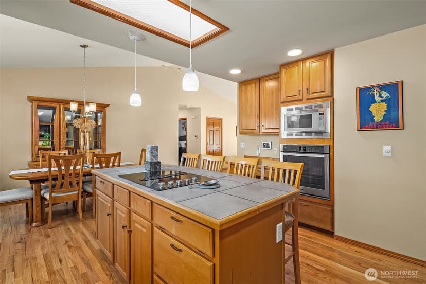 Property photo for 16115 NW 4th Avenue, Arlington photo 12