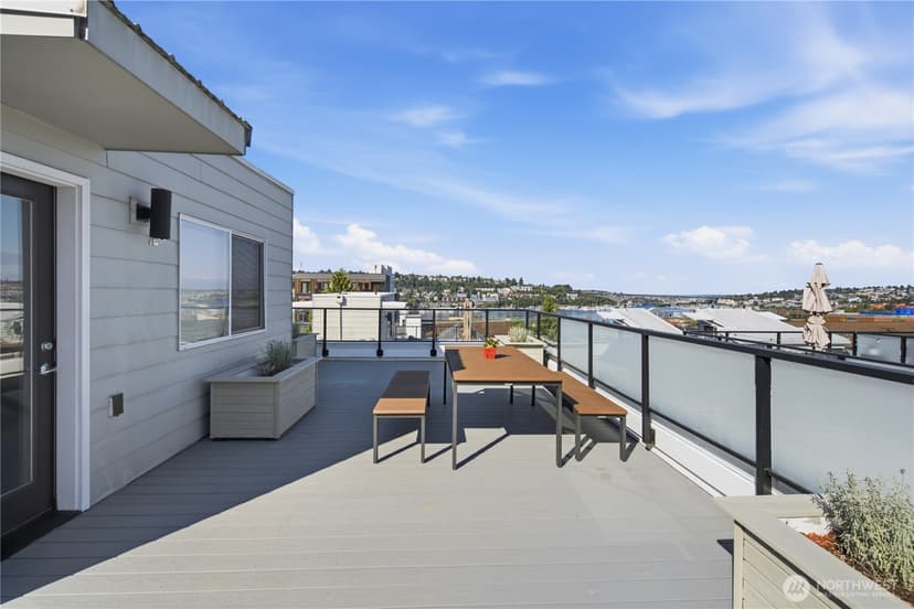 Property photo for 2214 Franklin Ave E #B, Seattle photo 36