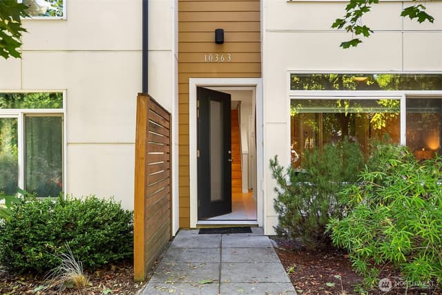 Property photo for 10363 Ashworth Avenue N, Seattle photo 3