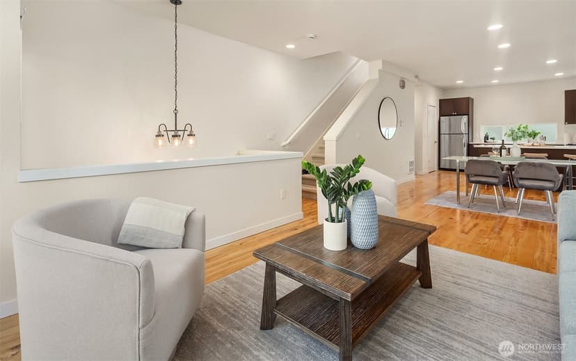 Property photo for 10363 Ashworth Avenue N, Seattle photo 14