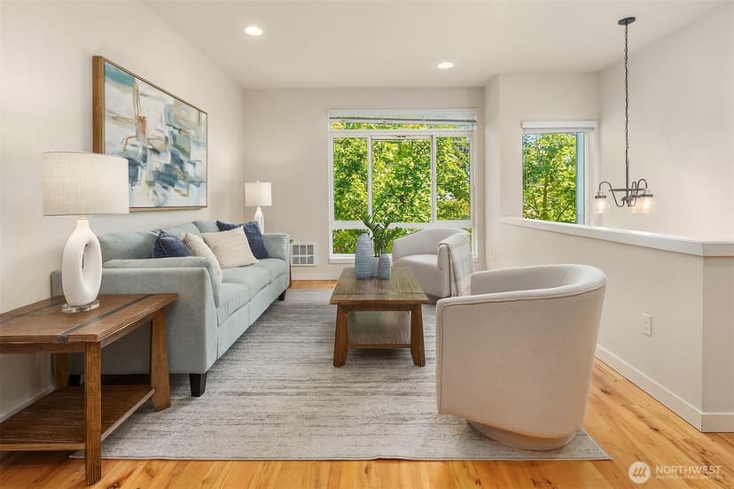 Property photo for 10363 Ashworth Avenue N, Seattle photo 11