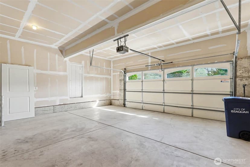 Property photo for 1423 NE Hickory Lane, Issaquah photo 26