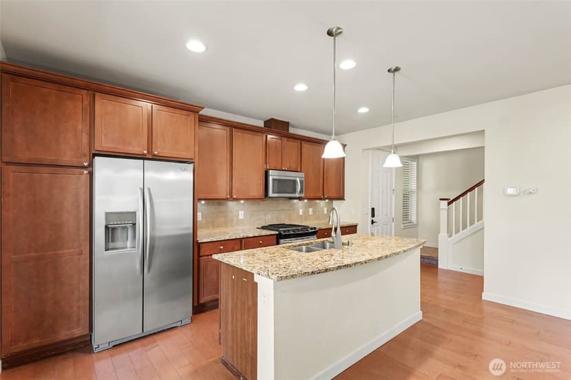 Property photo for 1423 NE Hickory Lane, Issaquah photo 11
