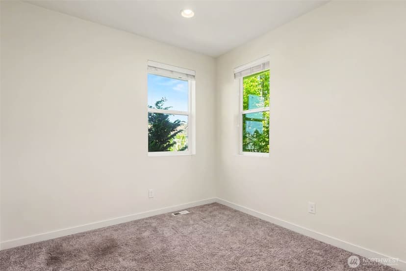 Property photo for 1423 NE Hickory Lane, Issaquah photo 22