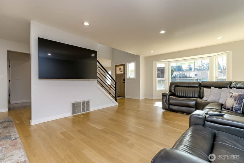 Property photo for 13506 189th Place SE, Renton photo 7