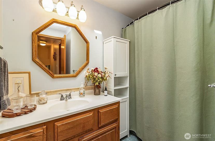 Property photo for 12825 184th Drive SE, Snohomish photo 23