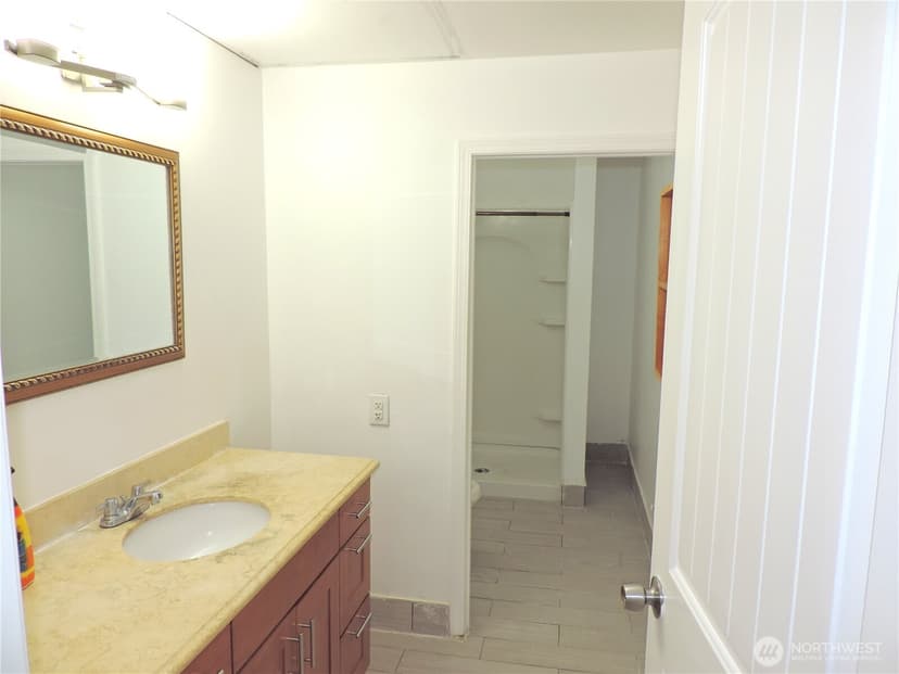 Property photo for 11709 26th Avenue NE, Seattle photo 16