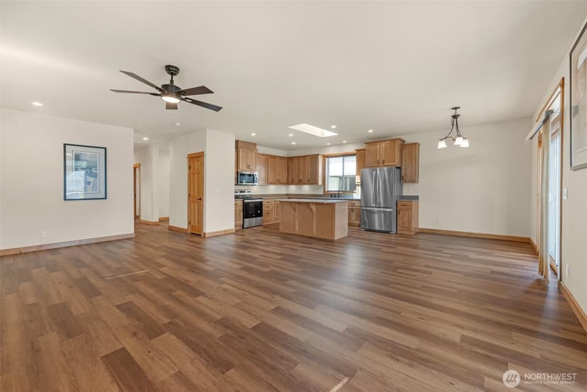 Property photo for 4424 84th Street NE #2, Marysville photo 7