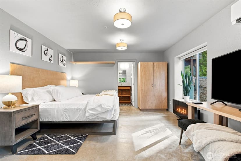 Property photo for 9720 NE Lofgren Road, Bainbridge Island photo 26