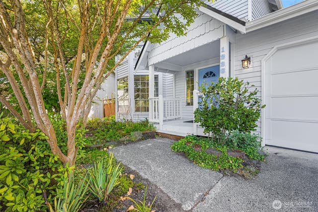 Property photo for 1226 224th Place SW, Bothell photo 2