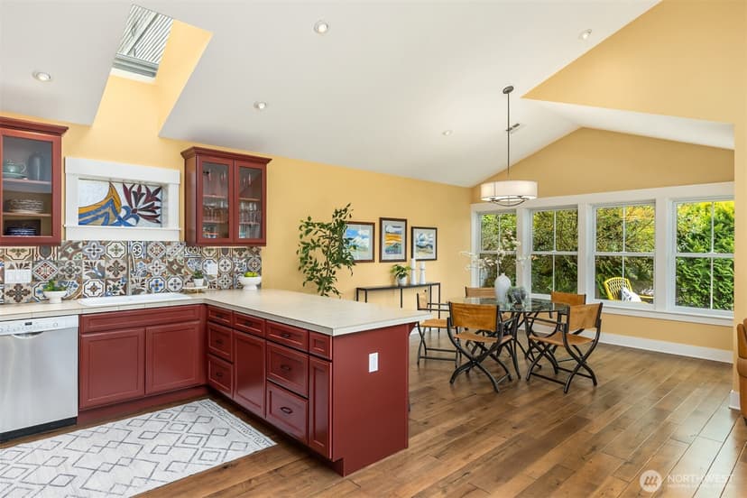 Property photo for 1250 NE Odin Court, Poulsbo photo 12
